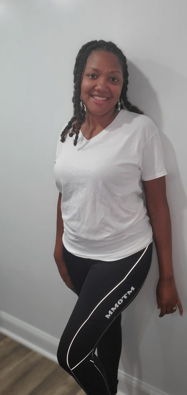 MMOTM V Waist Leggings w/ Pockets - Image 2