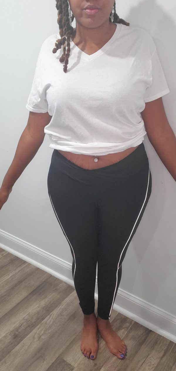 MMOTM V Waist Leggings w/ Pockets - Image 4